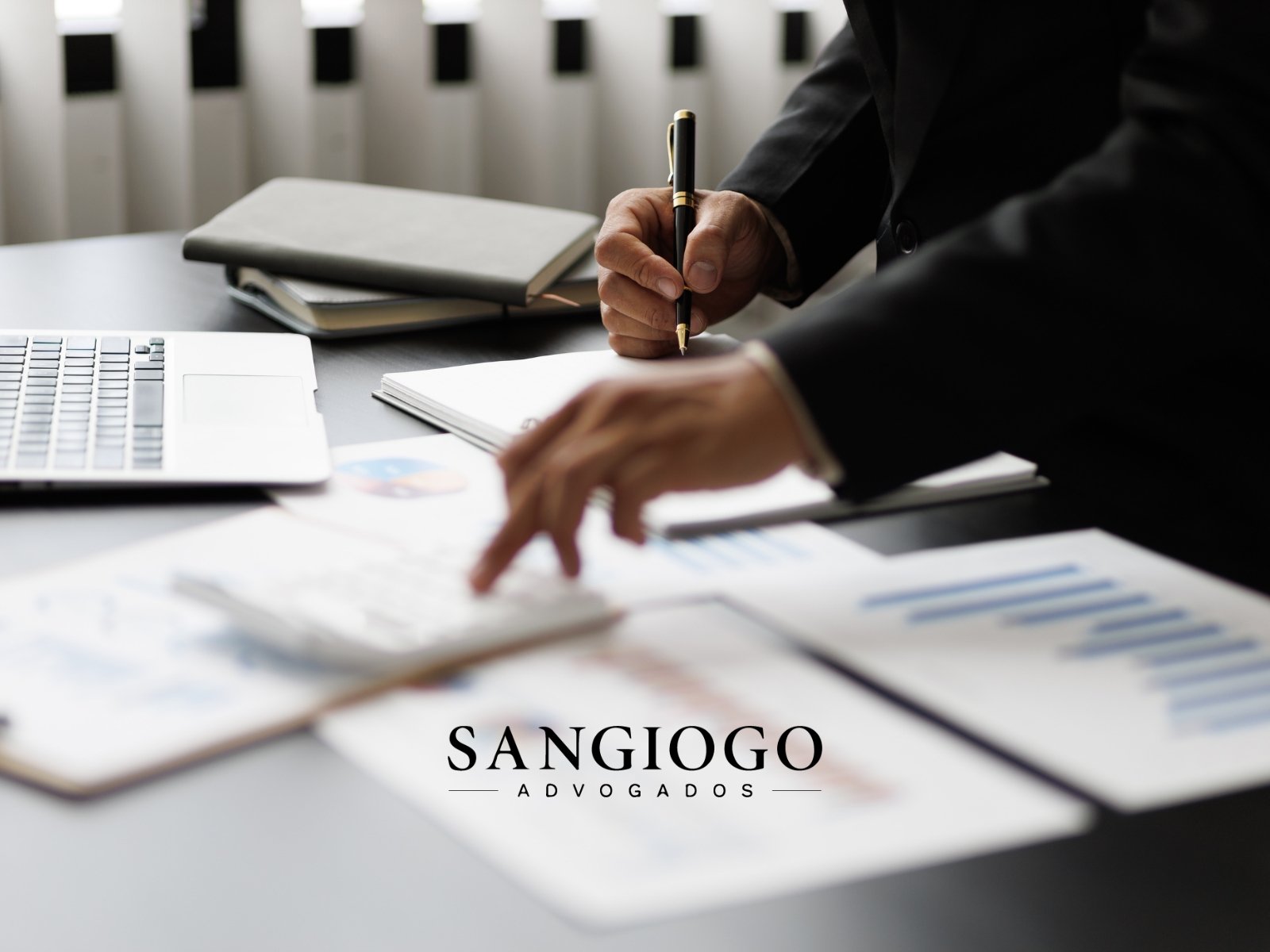 Antecipação de Recebíveis e Trava Bancária: O Que a Empresa Precisa Saber