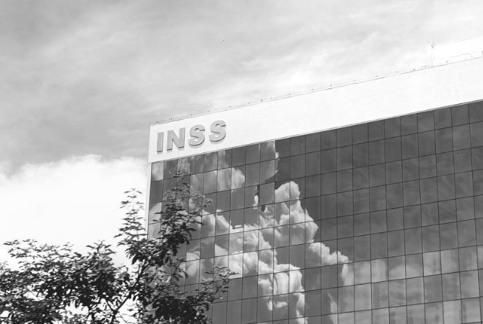 Fraude no INSS: o que é e como identificar descontos indevidos em sua aposentadoria?