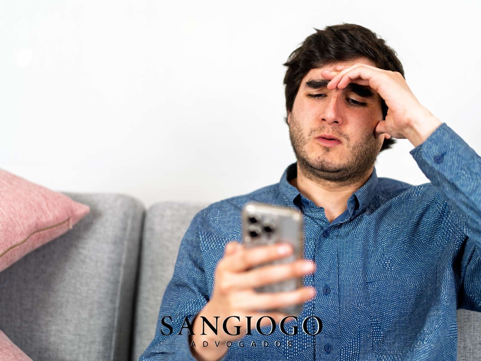 Cobrança Indevida em Empréstimos: O Que Diz a Lei